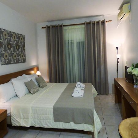 Nikos House Aparthotel Nikiti  Ngoại thất bức ảnh